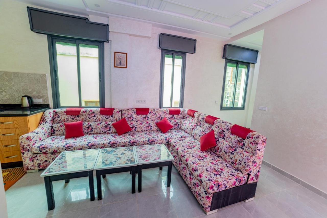 Velasquez Appartements Fast Wifi And Ocean View Tânger Exterior foto